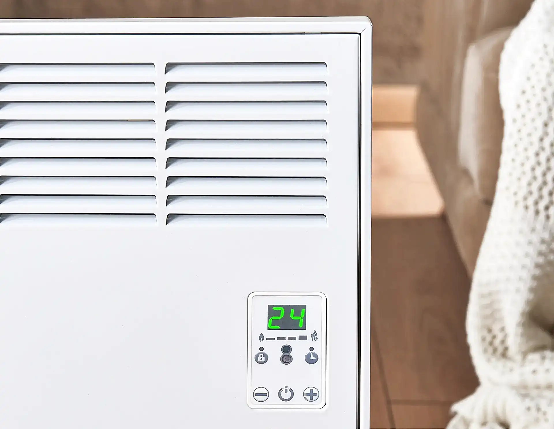 İVİGO EPK 750 Watt Dijital Konvektör Isıtıcı Beyaz